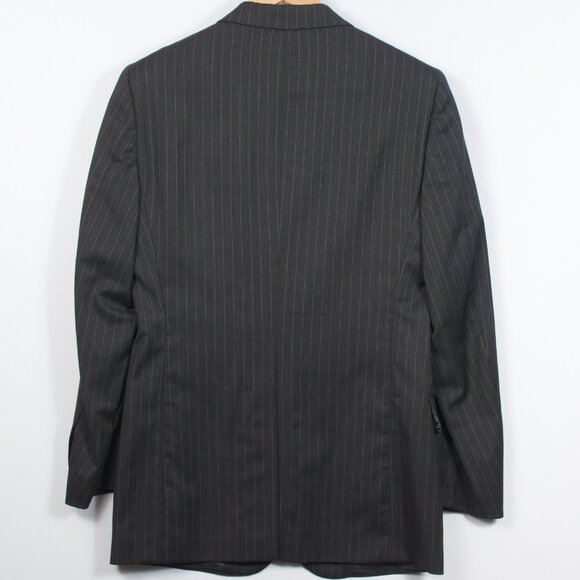 Classic Gray Pinstripe Men's Blazer - Picture 3 of 9